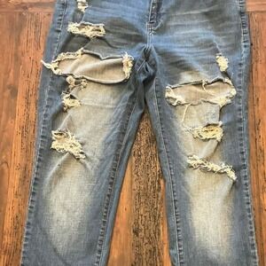 Boutique Distressed Ripped Jeans Women's Size 11 Stretch Casual Festival Faded